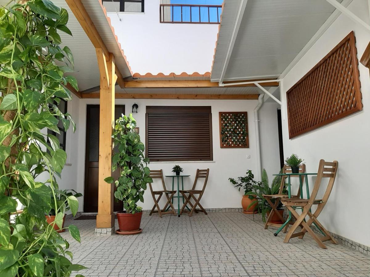 Alojamento Ferreira - Apartamento C Apartamento Santiago do Cacém Exterior foto